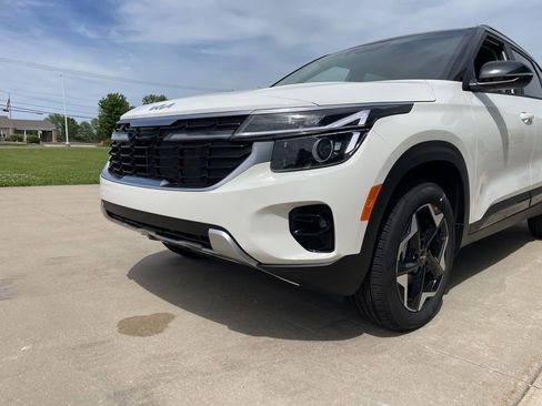 New 2026 Kia Seltos S AWD/4WD image 14