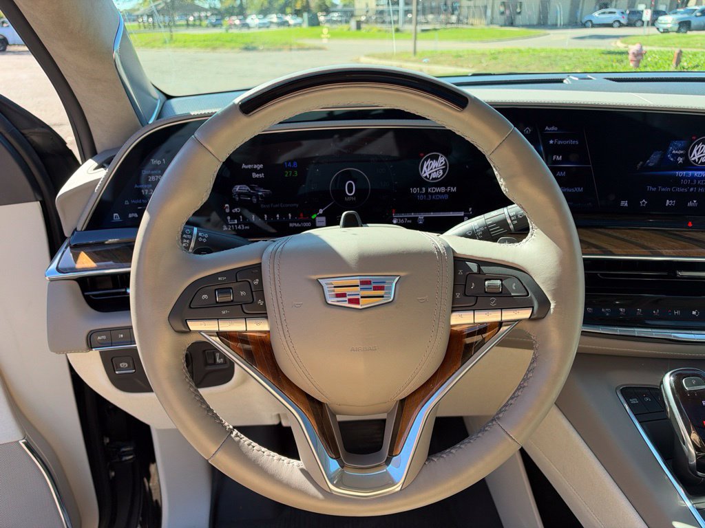 Used 2024 Cadillac Escalade ESV Sport Platinum AWD/4WD image 40