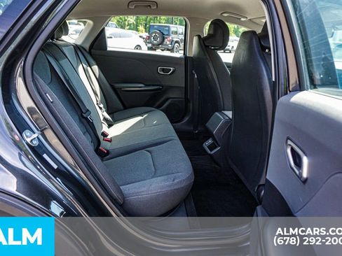 Used 2025 Kia K4 FWD image 22