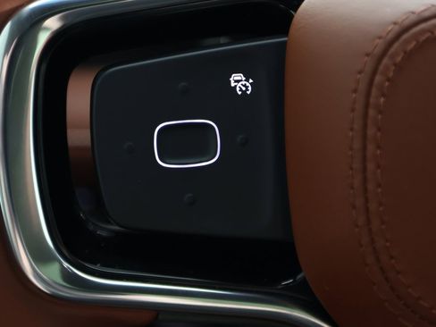 Used 2024 Lincoln Nautilus Black Label image 22