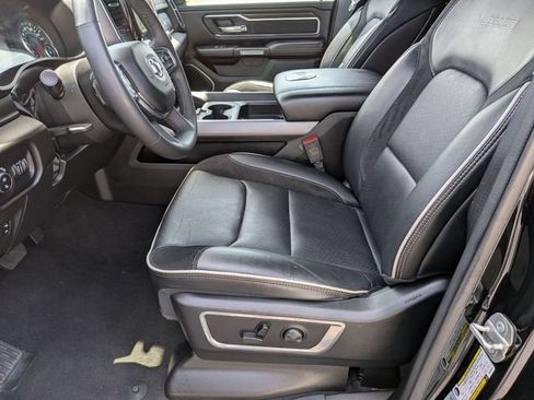 Used 2025 RAM 1500 Laramie AWD/4WD image 16