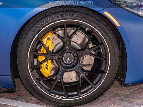 Used 2025 Mercedes-Benz AMG GT 63 image 36