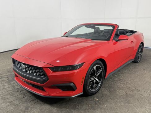 Certified 2025 Ford Mustang Premium RWD image 3