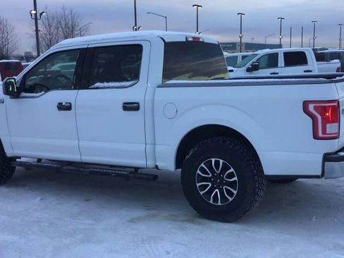 Used 2016 Ford F150 XLT image 6
