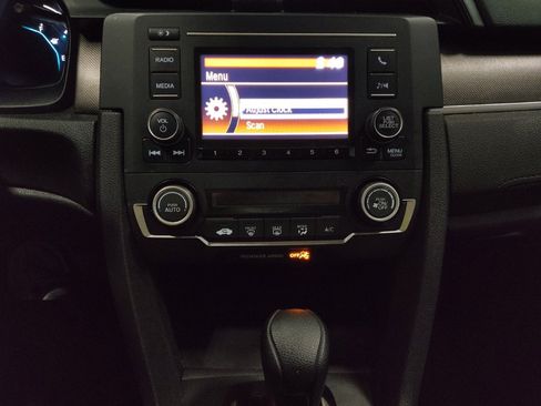 Used 2020 Honda Civic LX image 25