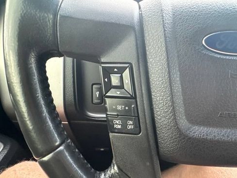 Used 2016 Ford Expedition EL XLT AWD/4WD image 23