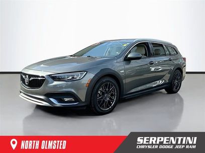Used 2019 Buick Regal Essence w/ Driver Confidence Package I