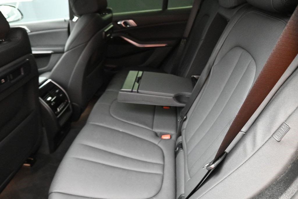 Used 2019 BMW X5 xDrive40i w/ Premium Package 2 AWD/4WD image 20