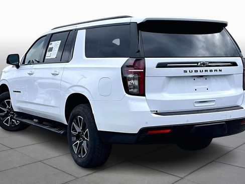 Used 2023 Chevrolet Suburban Z71 w/ Luxury Package image 12
