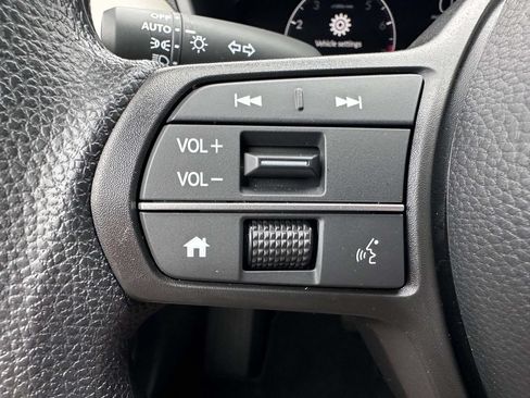 Certified 2026 Honda HR-V LX image 15