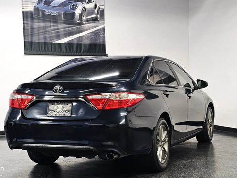 Used 2017 Toyota Camry SE FWD image 24