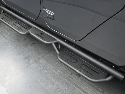 Used 2022 Jeep Gladiator Rubicon w/ LED Lighting Group image 27