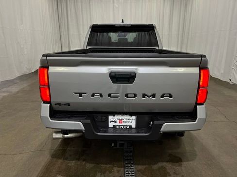 New 2026 Toyota Tacoma SR5 AWD/4WD image 4