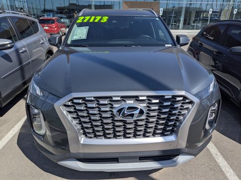 Used 2022 Hyundai Palisade SEL w/ 8P Bench Seat Package FWD image 2