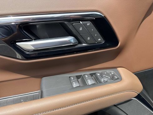New 2026 Chevrolet Tahoe High Country w/ Sun And Tow Package AWD/4WD image 19