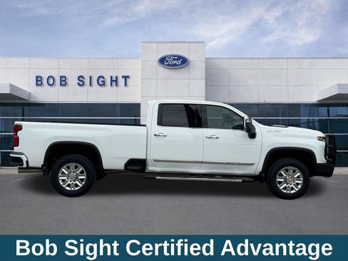 Used 2025 Chevrolet Silverado 3500 High Country w/ Technology Package AWD/4WD image 4