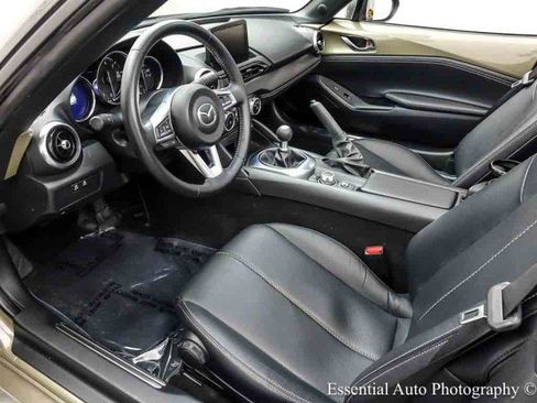 Used 2023 MAZDA MX-5 Miata Grand Touring RWD image 15