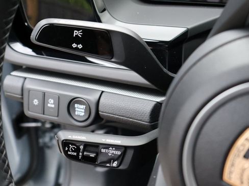 Certified 2025 Porsche Panamera 4 AWD/4WD image 32