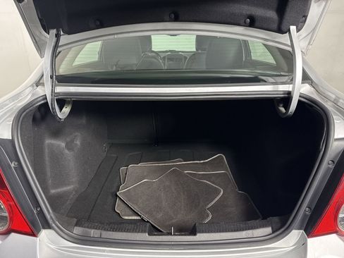 Used 2014 Chevrolet Sonic LTZ image 31