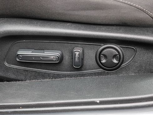 Certified 2023 Honda Accord EX image 20