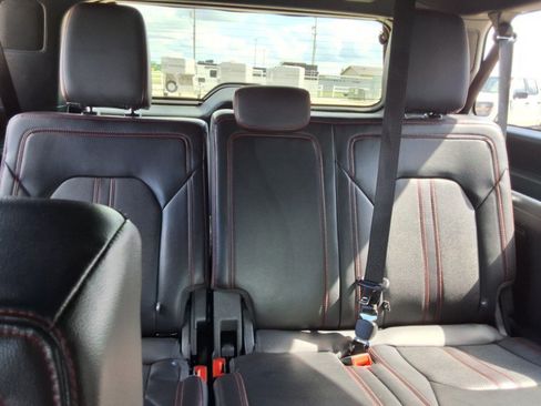 Used 2024 Ford Expedition Max Limited AWD/4WD image 16