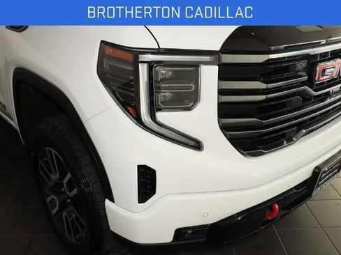 Certified 2025 GMC Sierra 1500 AT4 w/ AT4 Premium Package image 15