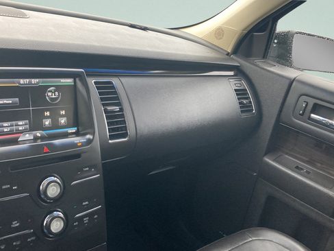 Used 2014 Ford Flex SEL w/ Equipment Group 202A AWD/4WD image 15