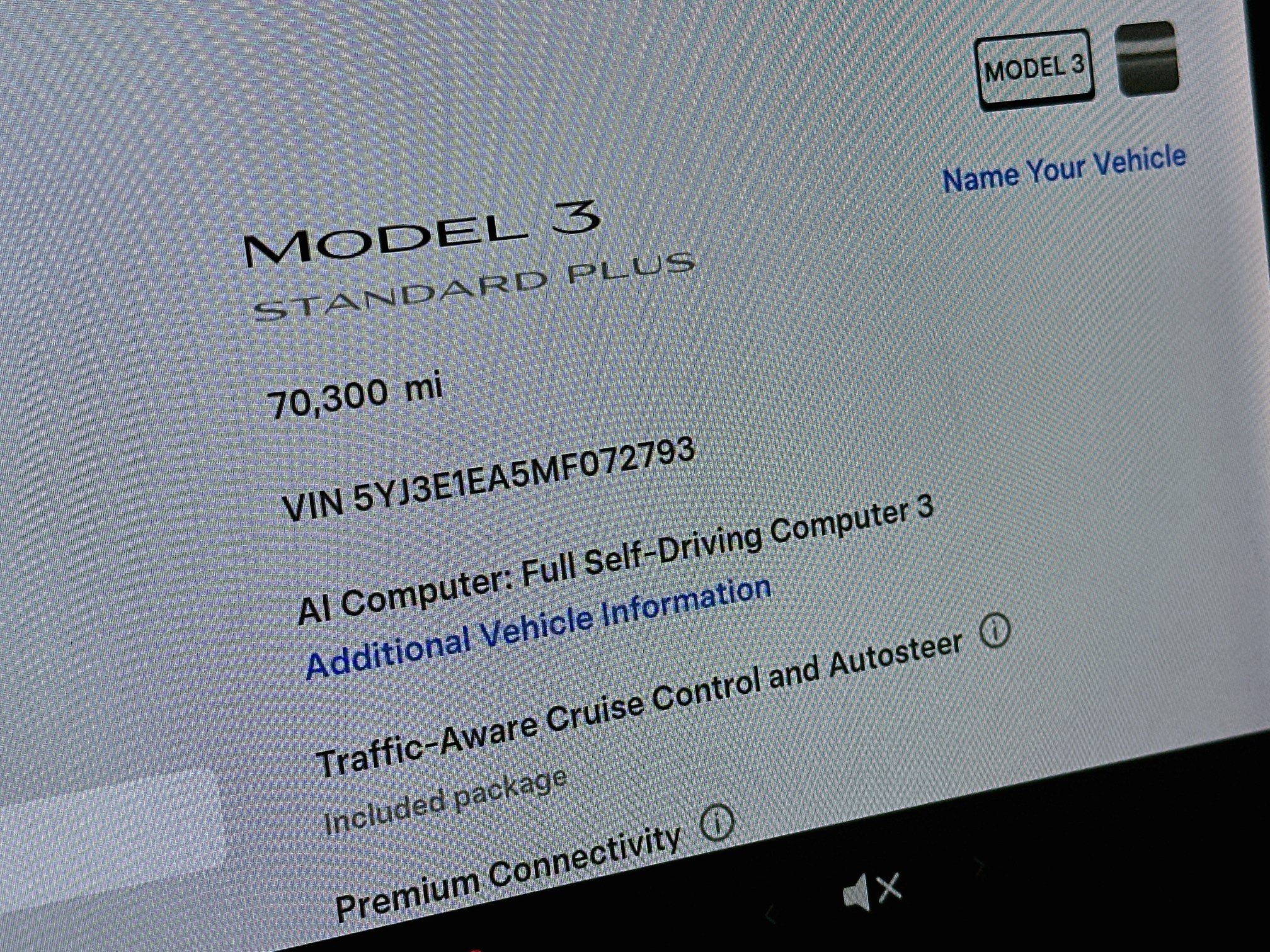 Used 2021 Tesla Model 3 Standard Range Plus RWD image 17