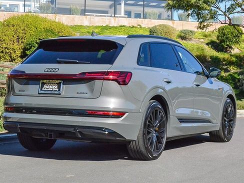 Used 2022 Audi e-tron Chronos w/ Chronos Package image 6