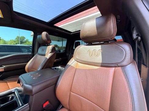 Used 2025 Ford F250 King Ranch w/ Chrome Package image 33