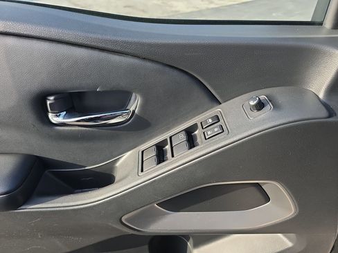 Used 2025 Nissan Frontier SV w/ SV Convenience Package image 30