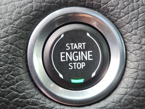 Used 2023 GMC Yukon Denali AWD/4WD image 23