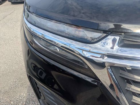 Used 2023 Chevrolet Equinox LS w/ LS Convenience Package FWD image 10