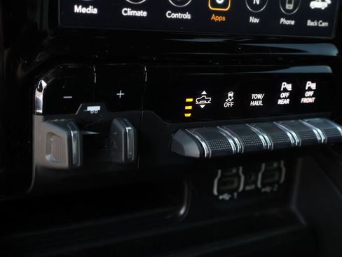 Used 2020 RAM 1500 Limited AWD/4WD image 26