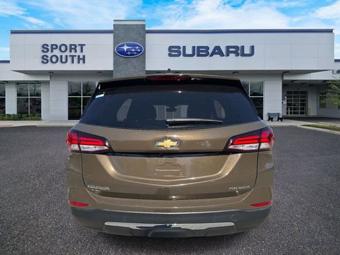 Used 2023 Chevrolet Equinox Premier image 4