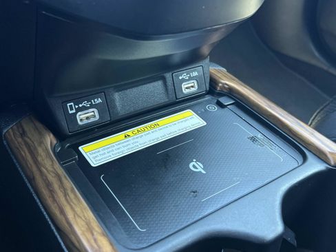 Certified 2022 Honda CR-V Touring image 17