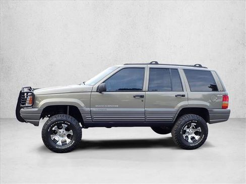 Used 1997 Jeep Grand Cherokee Laredo AWD/4WD image 2