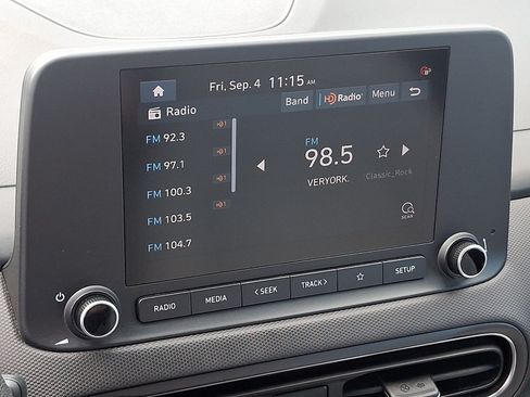 Certified 2023 Hyundai Kona SEL AWD/4WD image 17