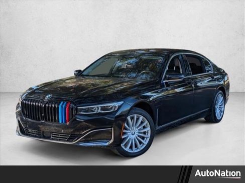 Used 2020 BMW 745e xDrive image 1