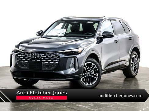 New 2025 Audi Q5 Premium image 1