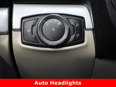 Used 2018 Ford Explorer FWD image 24
