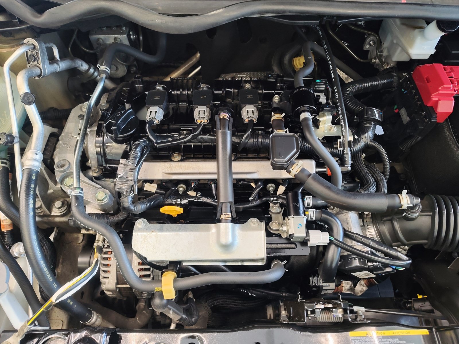 Used 2021 Nissan Versa S FWD image 27