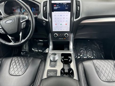 Certified 2023 Ford Edge Titanium AWD/4WD image 34