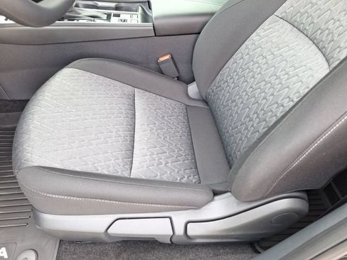 Used 2026 Nissan Sentra SV w/ Floor Mat Package FWD image 15