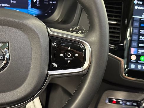Certified 2025 Volvo XC90 T8 Ultra w/ Protection Package Premier AWD/4WD image 13