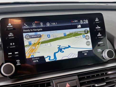 Used 2022 Honda Accord Touring image 22