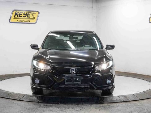 Used 2019 Honda Civic Sport image 6