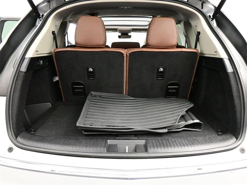 Used 2023 Acura MDX SH-AWD w/ Technology Package image 25