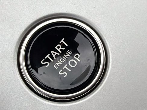 New 2026 Land Rover Range Rover SE AWD/4WD image 37