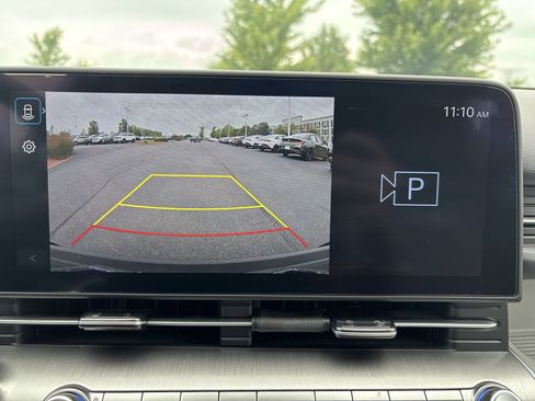 Used 2025 Hyundai Kona SEL AWD/4WD image 19